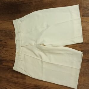 Vertigo Paris White Pleated Trouser Shorts KKK